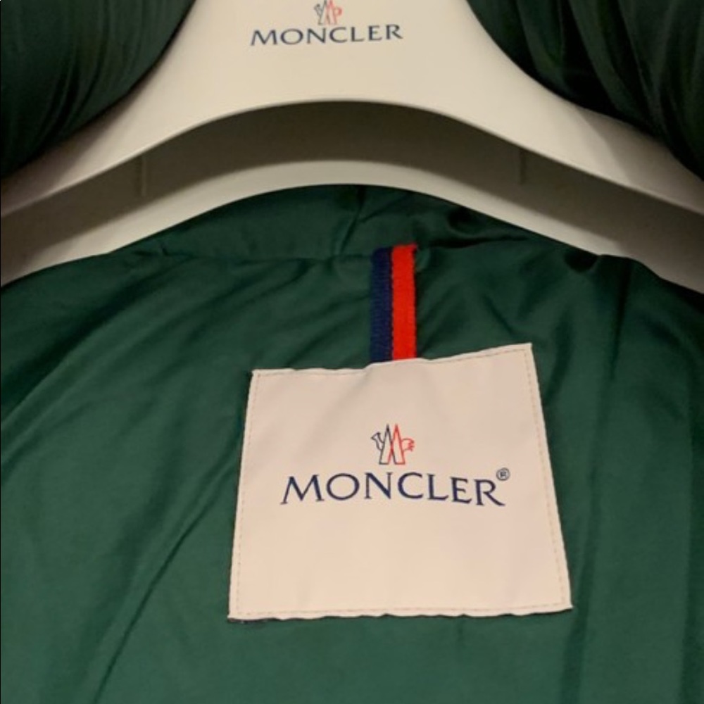 Moncler ski jacket - Picture 3 of 8